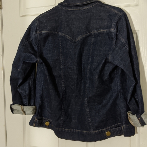 Jean Jacket - Picture 3 of 4